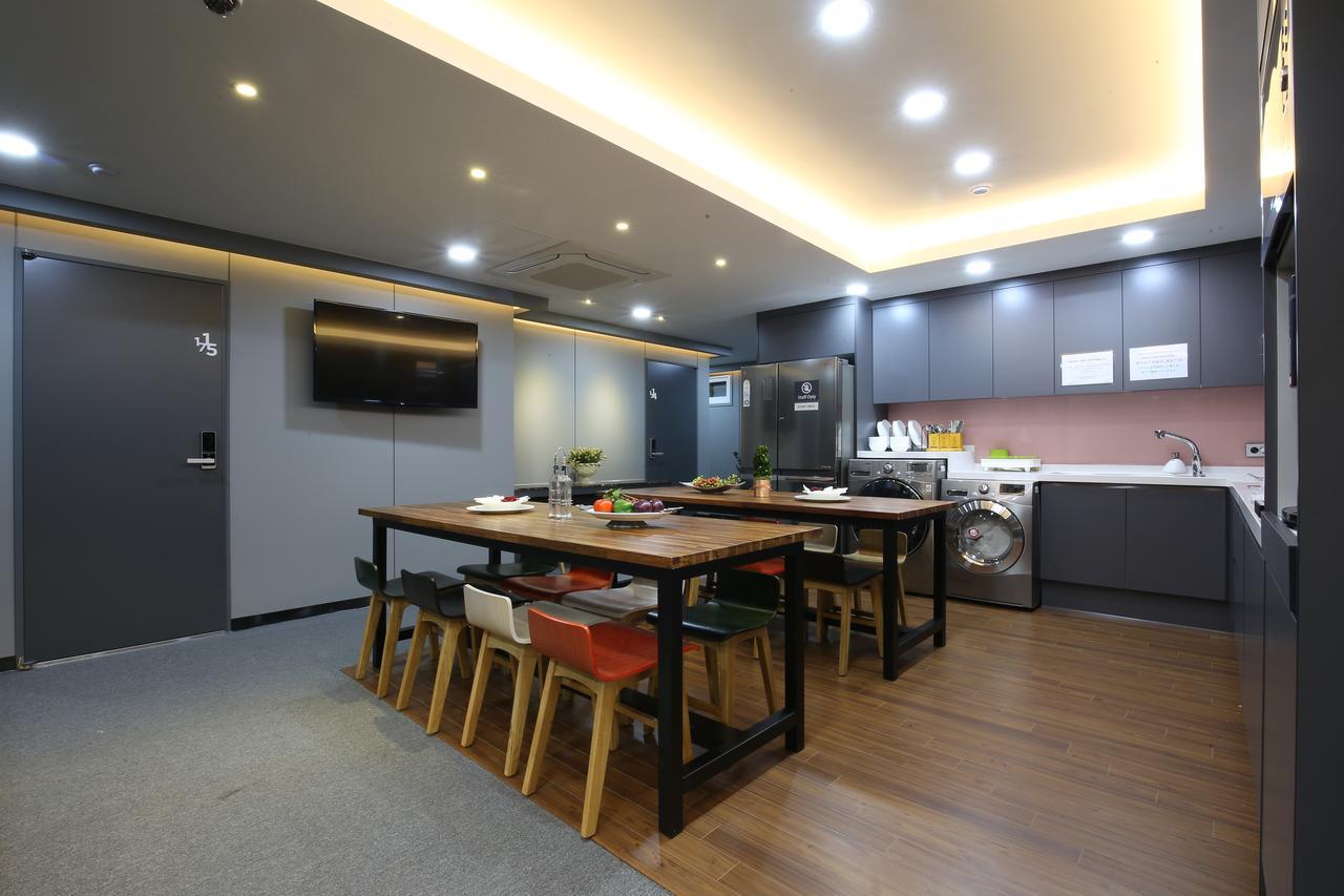 Philstay Myeongdong Seúl Exterior foto