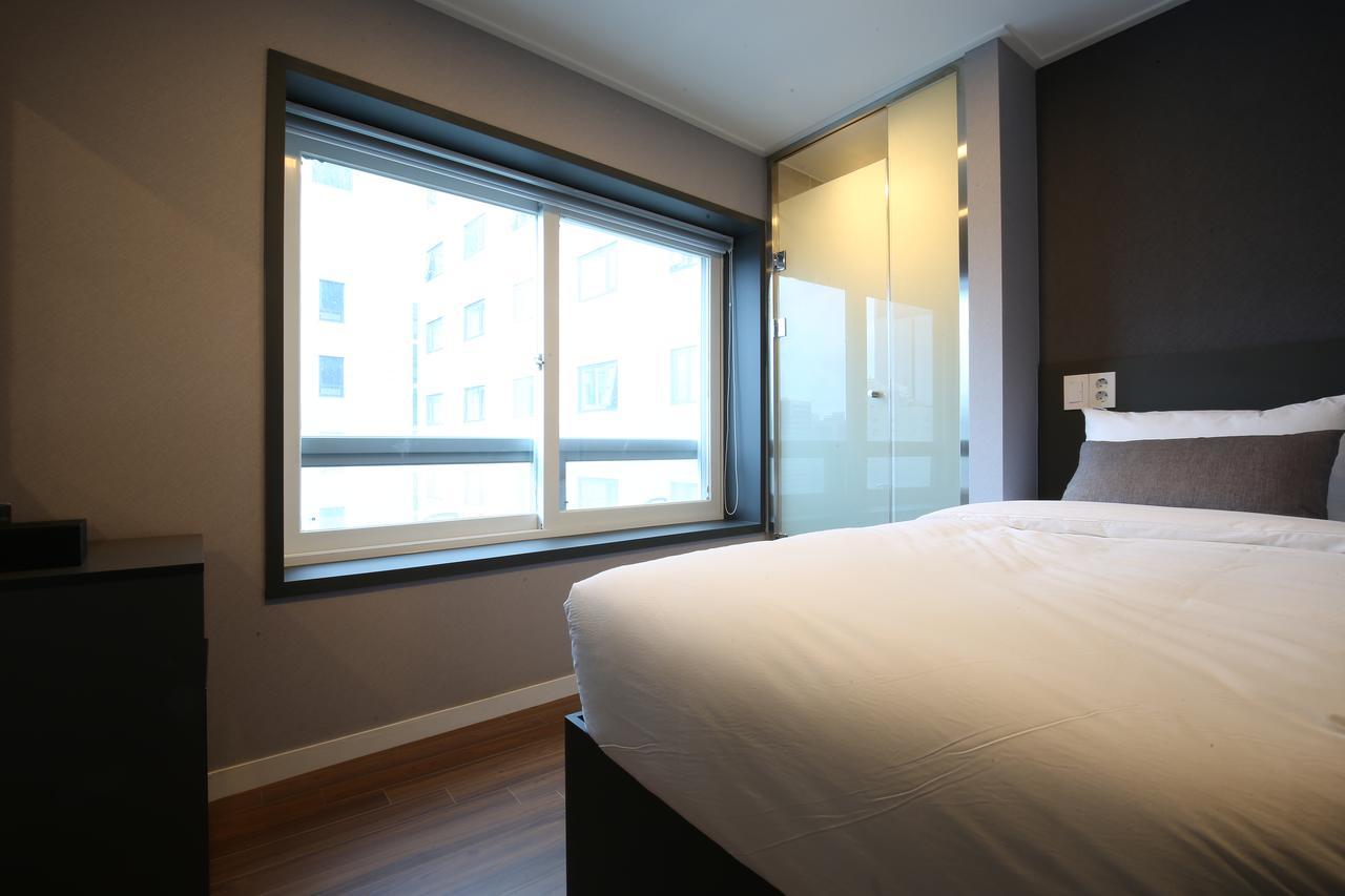 Philstay Myeongdong Seúl Exterior foto